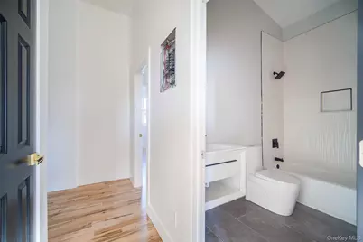 258 State Street #7, Hudson, NY 12534 - Photo 7