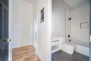 258 State St, Hudson, NY 12534 - Photo 7