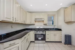 84-09 107th Ave, Ozone Park, NY 11417 - Photo 17