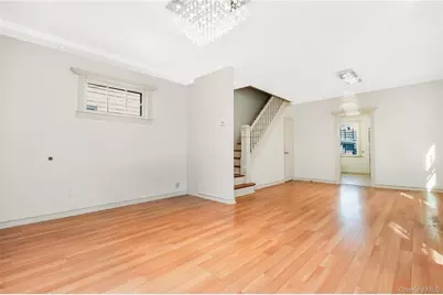 8409 107th Avenue, Ozone Park, NY 11417 - Photo 9
