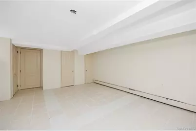 8409 107th Avenue, Ozone Park, NY 11417 - Photo 29