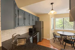 153 Treetop Cir, Nanuet, NY 10954 - Photo 11