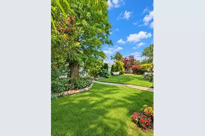 94 Massapequa Avenue, Massapequa, NY 11758 - Photo 27