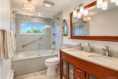 94 Massapequa Avenue, Massapequa, NY 11758 - Photo 15