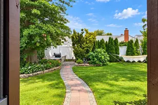 94 Massapequa Ave, Massapequa, NY 11758 - Photo 23