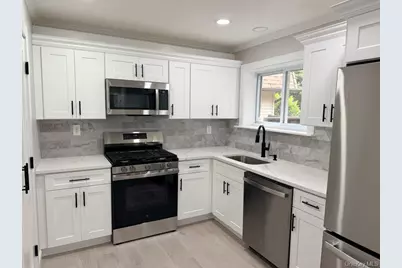 316 Feller Drive, Central Islip, NY 11722 - Photo 5