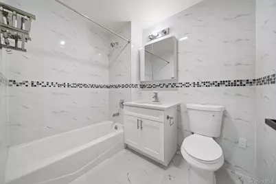 141-15 Cherry Avenue #3C, Flushing, NY 11355 - Photo 9