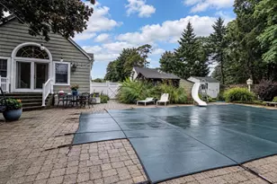 21 James St, Islip, NY 11751 - Photo 17