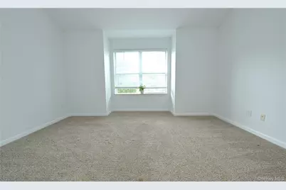 19 Putters Way #6, Middletown, NY 10940 - Photo 13