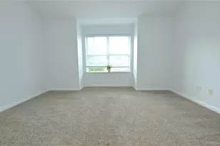 19 Putters Way, Middletown, NY 10940 - Photo 13