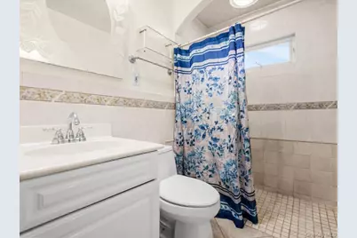937 Mirabelle Avenue, Westbury, NY 11590 - Photo 15