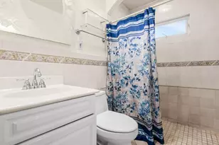 937 Mirabelle Ave, Westbury, NY 11590 - Photo 15