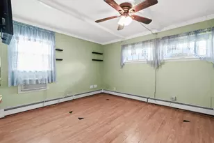 937 Mirabelle Ave, Westbury, NY 11590 - Photo 11