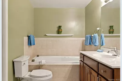 137 Riverview, Port Ewen, NY 12466 - Photo 13