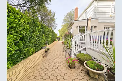 56-49 215 Street, Bayside, NY 11364 - Photo 31