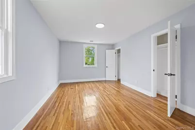 81 Rowe Avenue, East Rockaway, NY 11563 - Photo 25