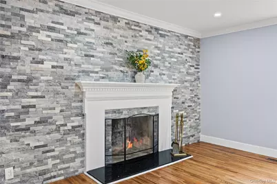 81 Rowe Avenue, East Rockaway, NY 11563 - Photo 11