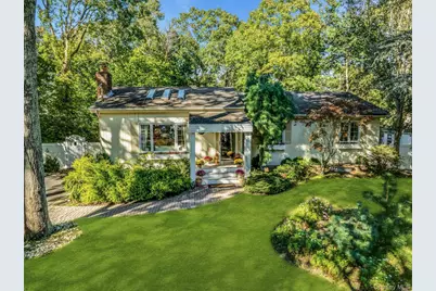 111 Bay Avenue E, Hampton Bays, NY 11946 - Photo 1