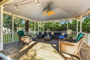 111 Bay Ave E, Hampton Bays, NY 11946 - Photo 31