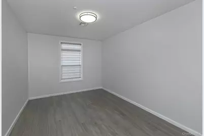 212 Clubhouse Circle #212, Melville, NY 11747 - Photo 17