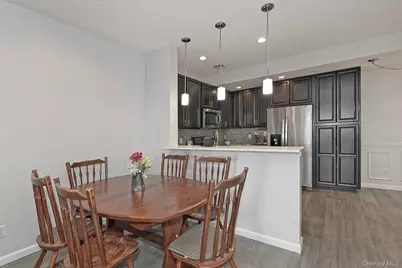 212 Clubhouse Circle #212, Melville, NY 11747 - Photo 9