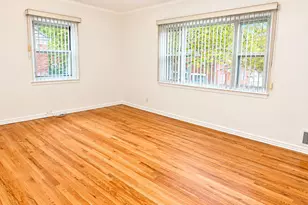 73-27 198th St, Fresh Meadows, NY 11366 - Photo 3