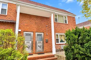73-27 198th St, Fresh Meadows, NY 11366 - Photo 1