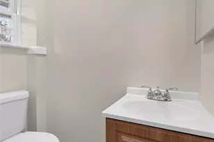 67-22 Burns St, Forest Hills, NY 11375 - Photo 17