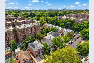 6722 Burns Street, Forest Hills, NY 11375 - Photo 27