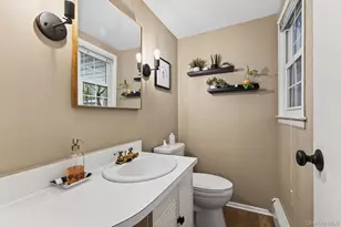 39 Drohan St, Huntington, NY 11743 - Photo 21