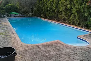 39 Drohan St, Huntington, NY 11743 - Photo 37
