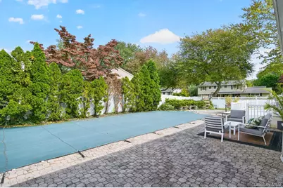 39 Drohan Street, Huntington, NY 11743 - Photo 41