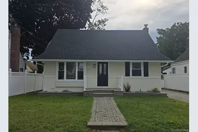 200 Raff Avenue, Elmont, NY 11003 - Photo 1