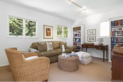 55 Southfield Road, Glen Cove, NY 11542 - Photo 21