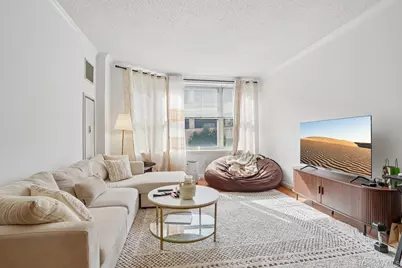 300 Mamaroneck Avenue #421, White Plains, NY 10605 - Photo 5