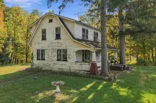 696 Springtown Rd, Tillson, NY 12486 - Photo 3