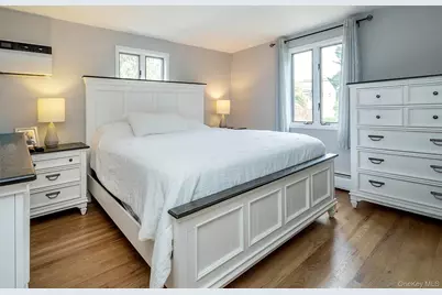 531 5th Street, East Northport, NY 11731 - Photo 17