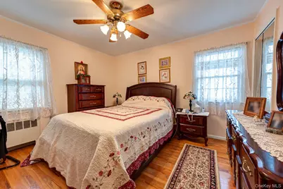 3884 Lincoln Street, Seaford, NY 11783 - Photo 13