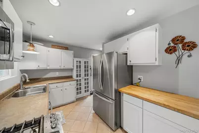 1040 Route 211 W, Middletown, NY 10940 - Photo 11