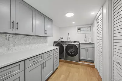 423 Bellevue Avenue, Yonkers, NY 10703 - Photo 23