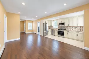 236 Plainview Rd, Hicksville, NY 11801 - Photo 5