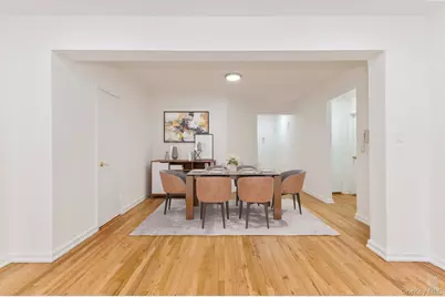 79-10 34th Avenue #4U, Jackson Heights, NY 11372 - Photo 5
