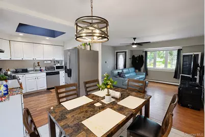 2712 Connecticut Avenue, Medford, NY 11763 - Photo 7