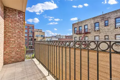 2821 36th Street #4R, Astoria, NY 11103 - Photo 13
