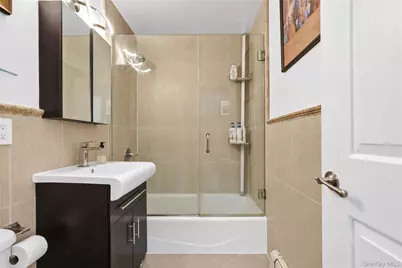 2821 36th Street #4R, Astoria, NY 11103 - Photo 11