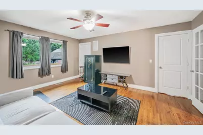 17 Mayfield Drive, Mastic Beach, NY 11951 - Photo 19
