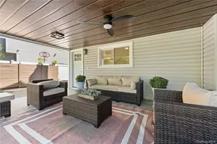 1059 Denton Ave, Manhasset Hills, NY 11040 - Photo 3