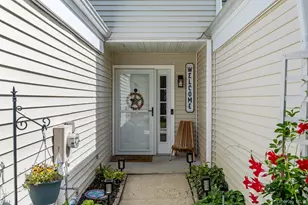 75 Fox Ct, Manorville, NY 11949 - Photo 21