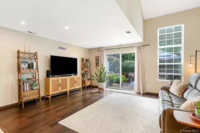 75 Fox Court, Manorville, NY 11949 - Photo 9