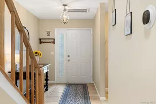 75 Fox Ct, Manorville, NY 11949 - Photo 3